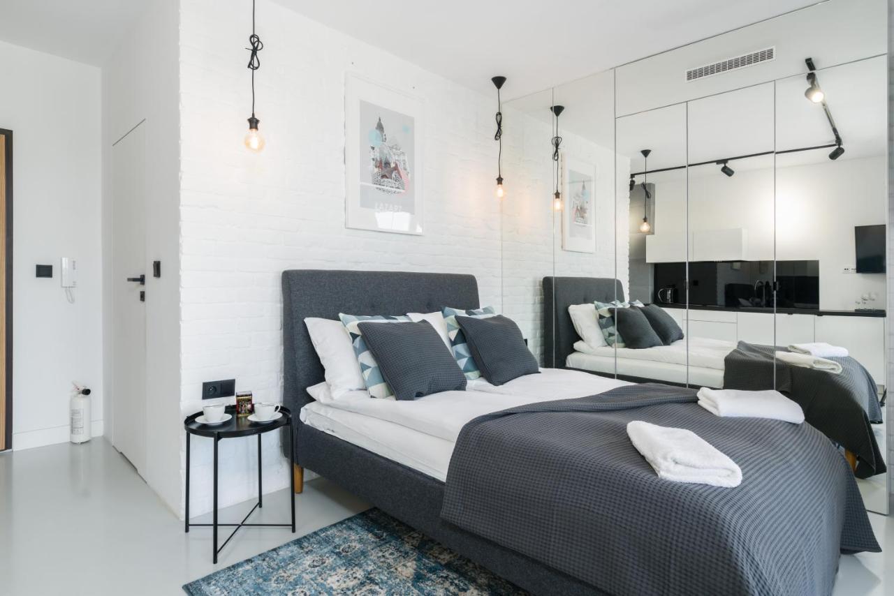 Apartments Poznan Mtp Bukowska By Noclegi Renters ภายนอก รูปภาพ